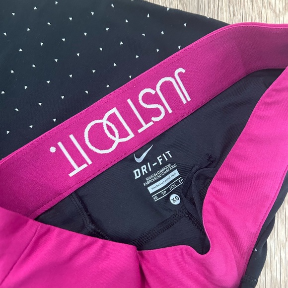 Nike leggings - Picture 4 of 4